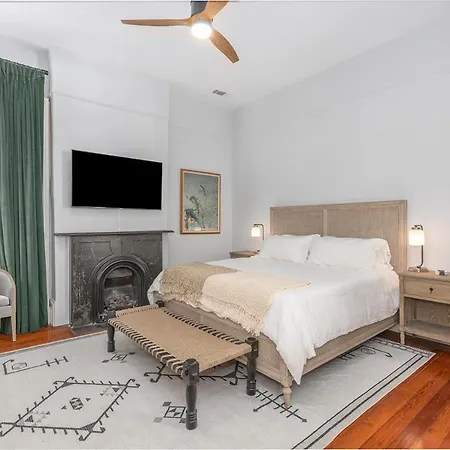 Bellwether House Bed & Breakfast Savannah Exterior photo