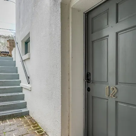 Bellwether House Bed & Breakfast Savannah Exterior photo